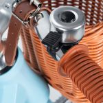 Coil Rowerek biegowy magnezowy z koszyczkiem niebieski Coil Rowerek biegowy magnezowy z koszyczkiem niebieski