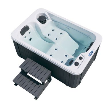 COIL Exterior spa tub for 2 people with thermal cover and stairs. 175x115cm